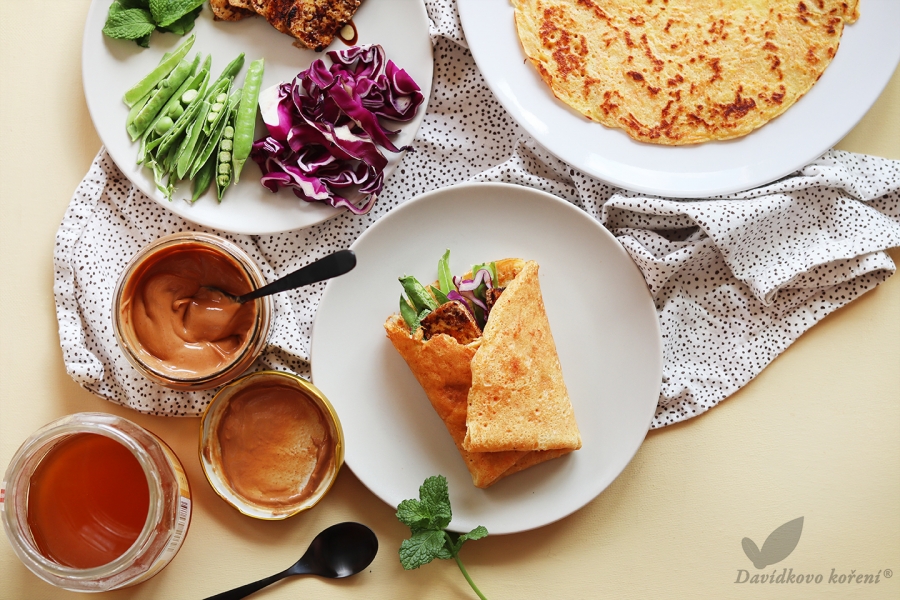  Korejské mrkvové palačinky se zeleninou a tofu